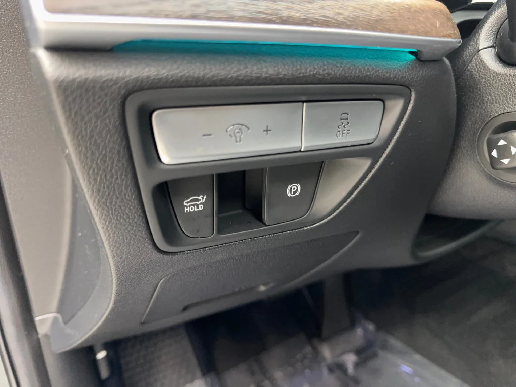 Used 2023 Green Genesis Base image 56