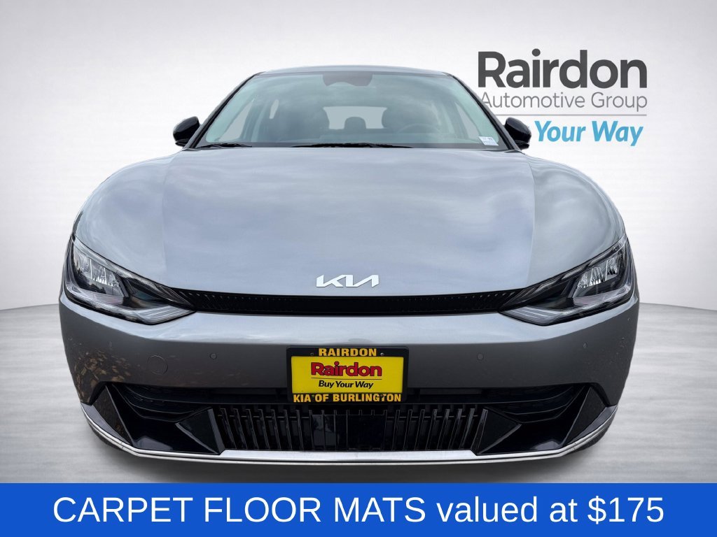 Certified Used 2023 Gray Kia Wind image 2