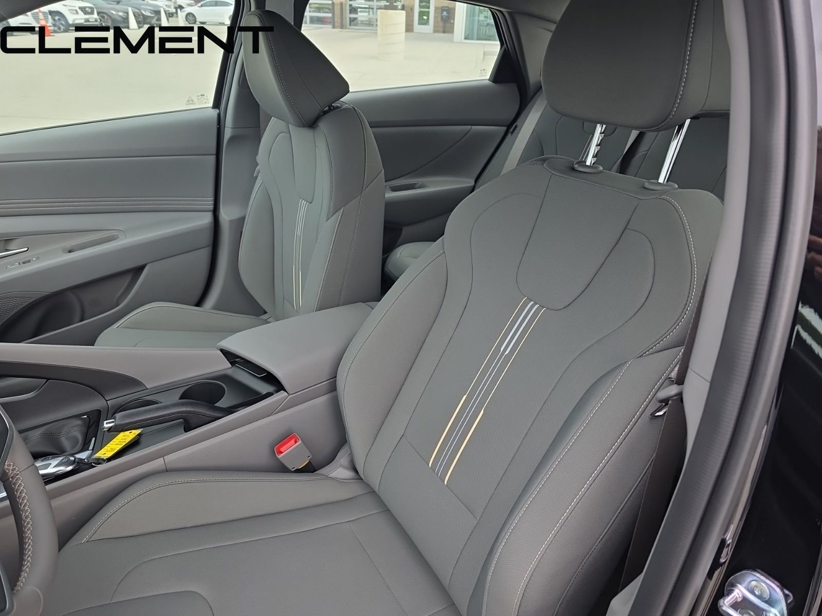 2025 Hyundai Elantra SEL - Photo 29