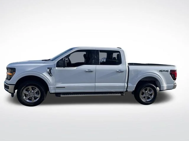 Certified Used 2024 White Ford XLT image 2