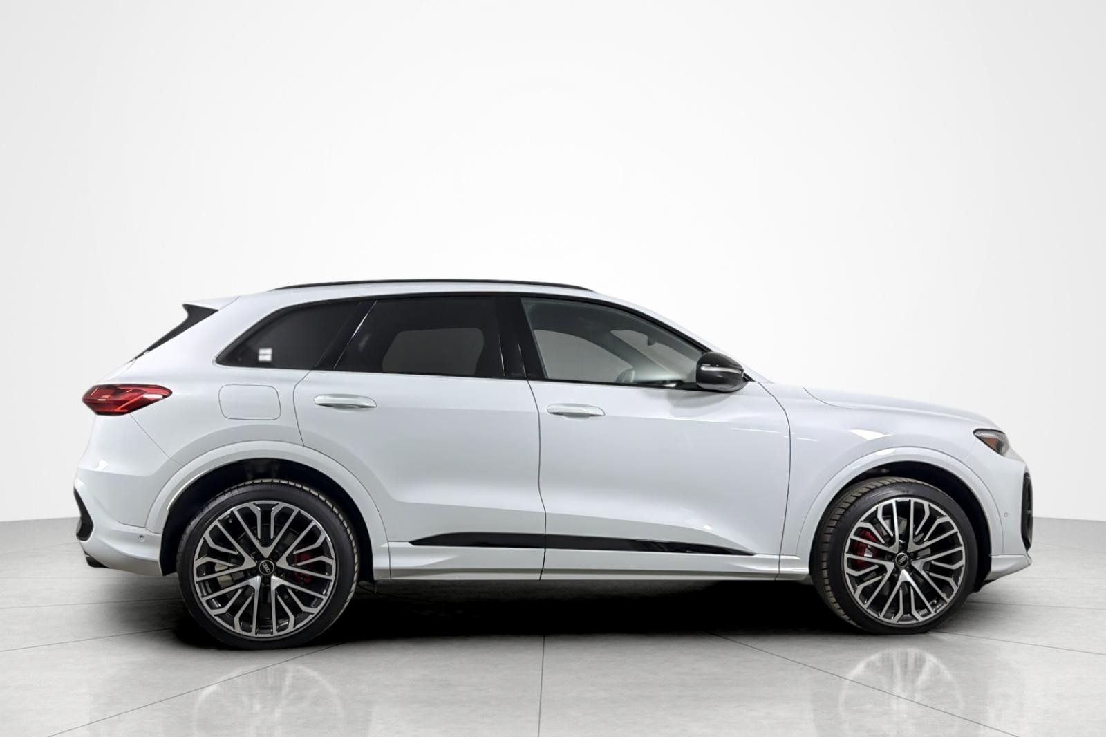 Used 2025 Glacier White Metallic Audi Prestige 3.0 TFSI quattro image 6