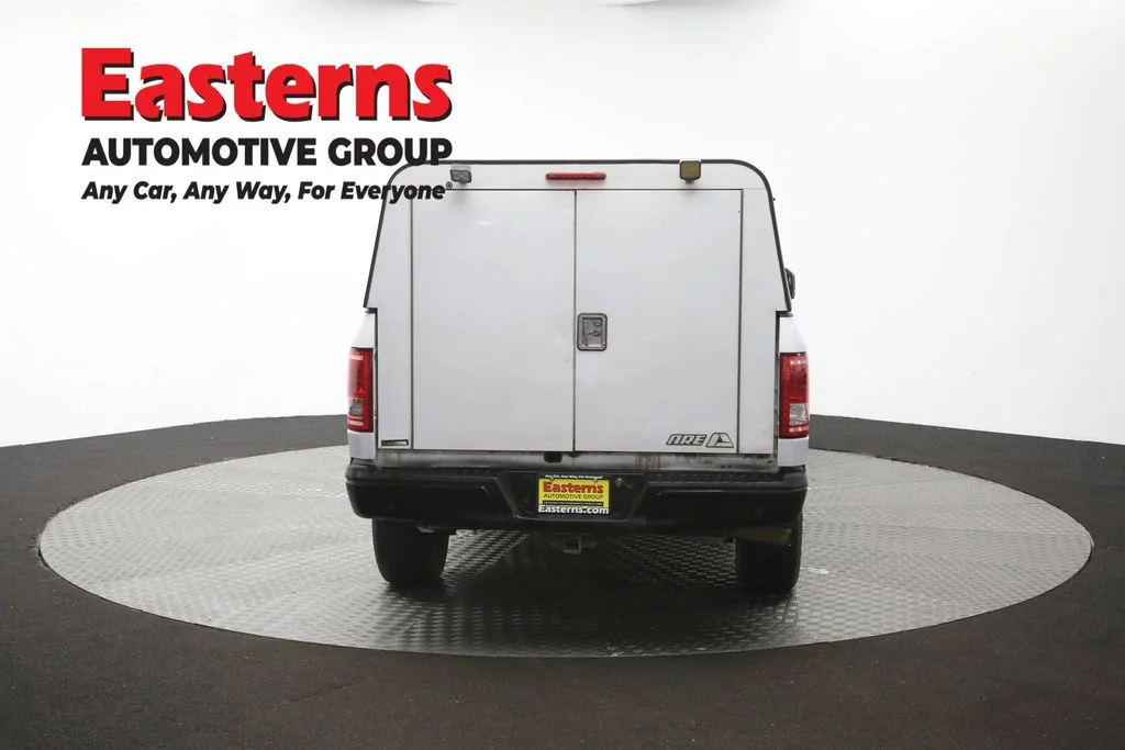 Used 2016 White Ford XL image 38