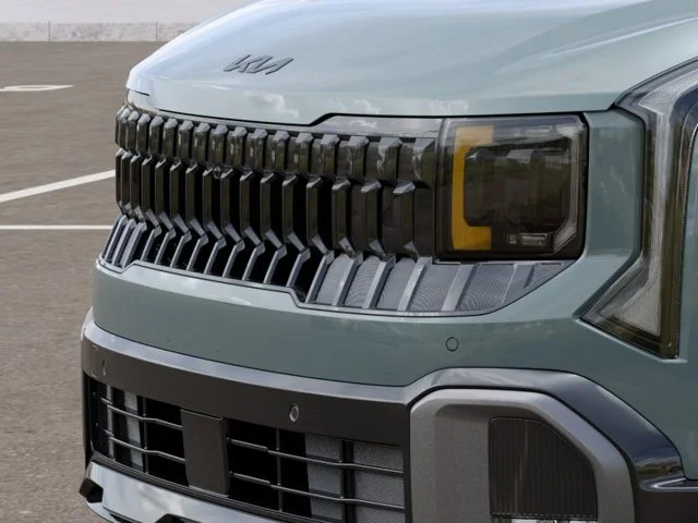New 2027 Green Kia X-Line S image 12