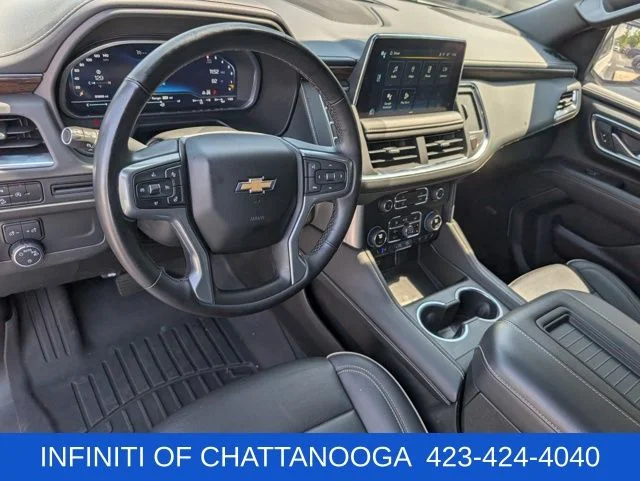 Used 2023 White Chevrolet Premier image 4
