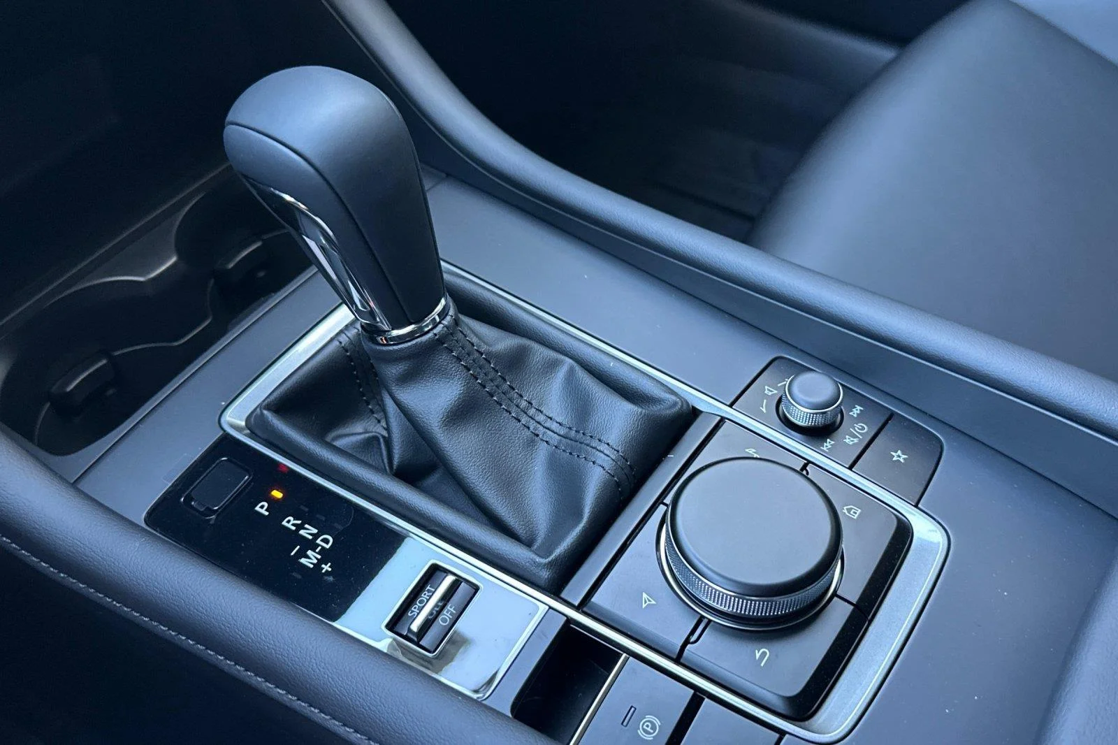 New 2026 Jet Black Mica Mazda 2.5 S Preferred image 22