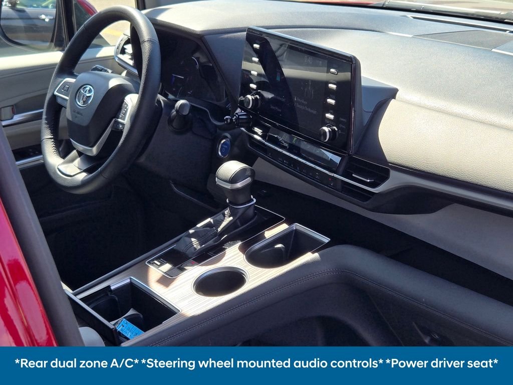 2023 Toyota Sienna XLE - Photo 14