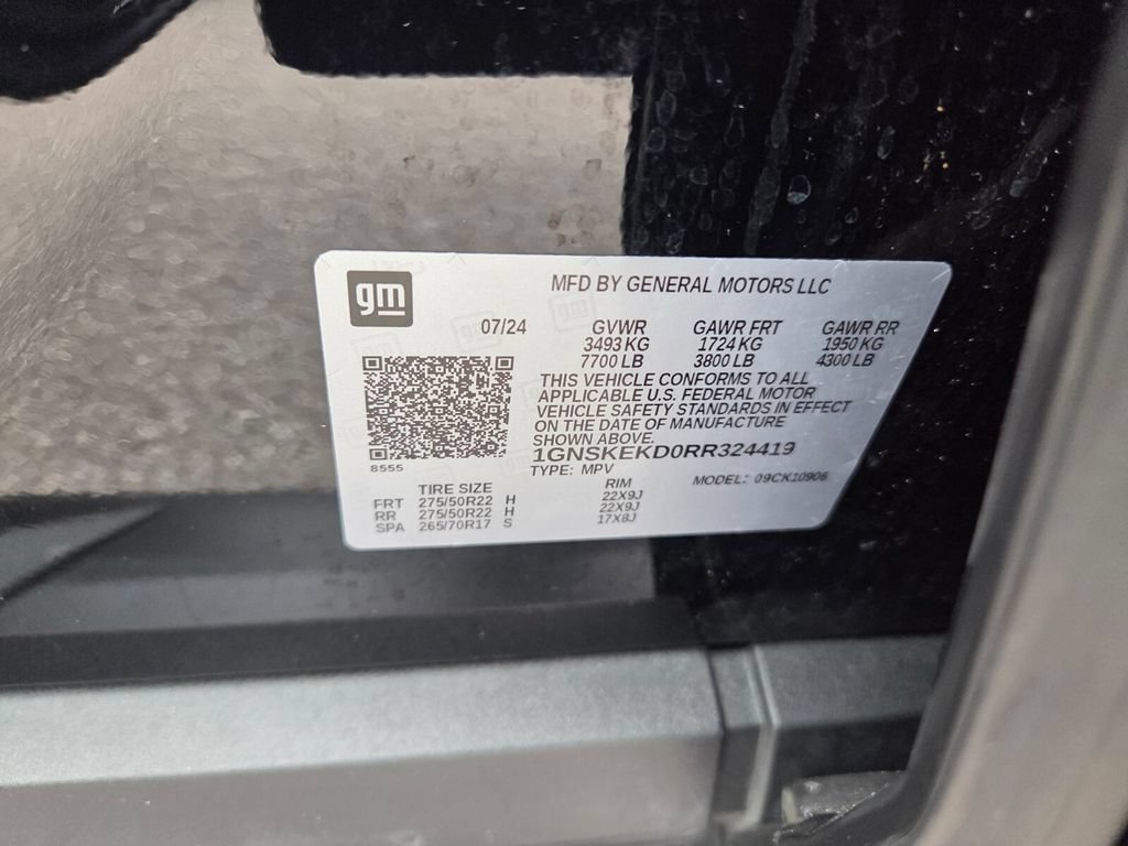 2024 Chevrolet Suburban RST - Photo 23