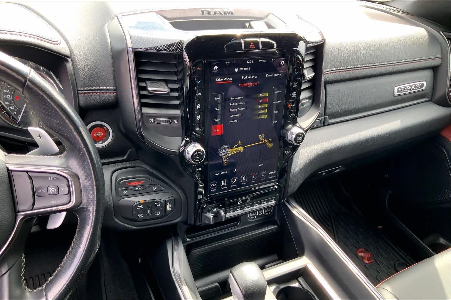 View vehicle photo 7