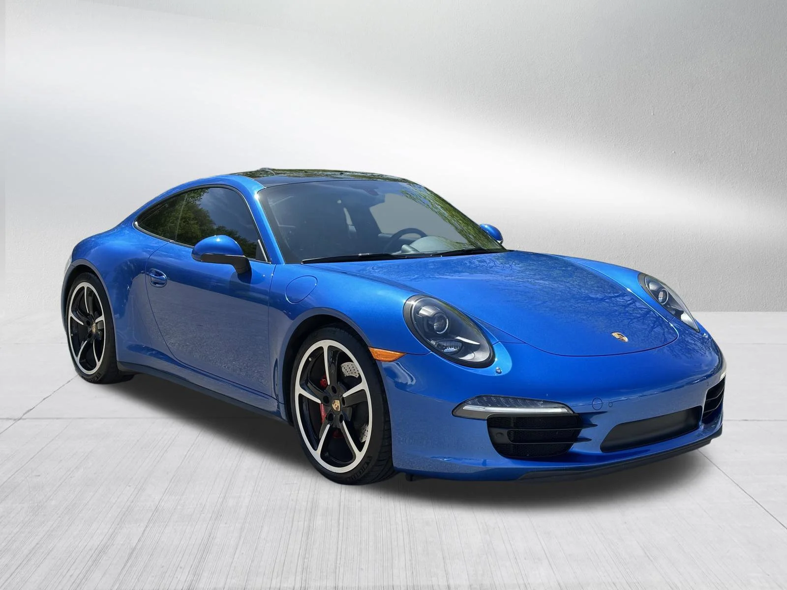 Used 2014 Sapphire Blue Metallic Porsche Carrera 4S image 1
