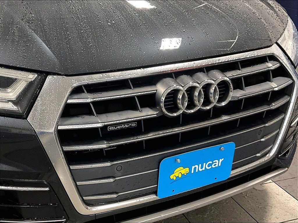 Used 2018 Gray Audi 2.0T image 32