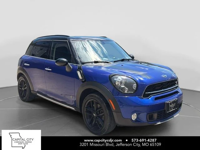Used 2016 Blue MINI Base image 1