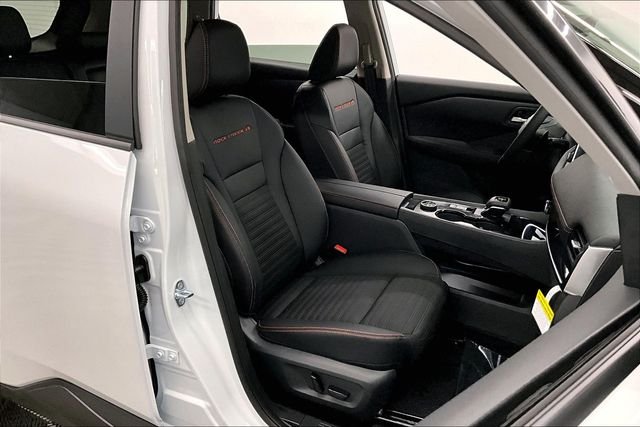 New 2026 Everest White Pearl Nissan Rock Creek image 31