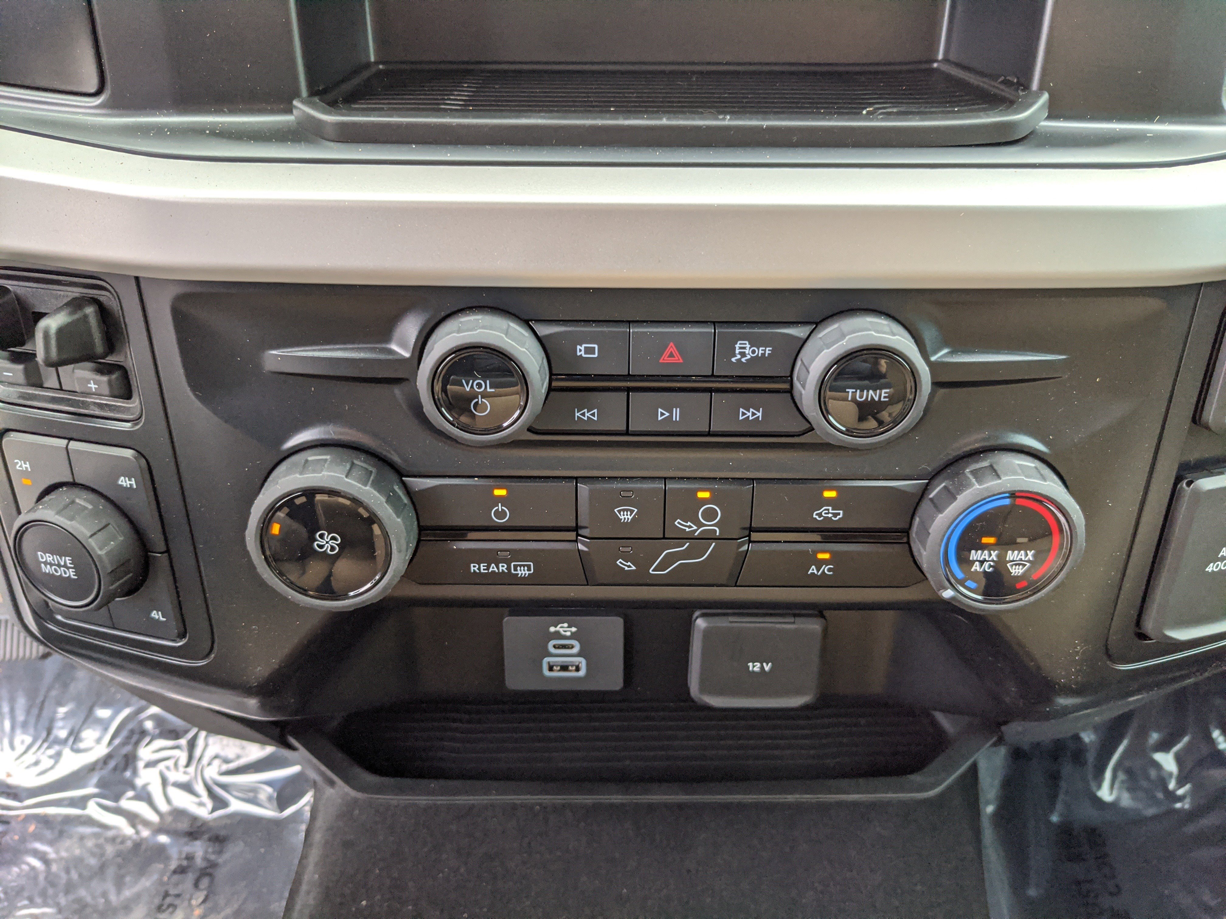 2025 Ford F-250 Super Duty XLT - Photo 21