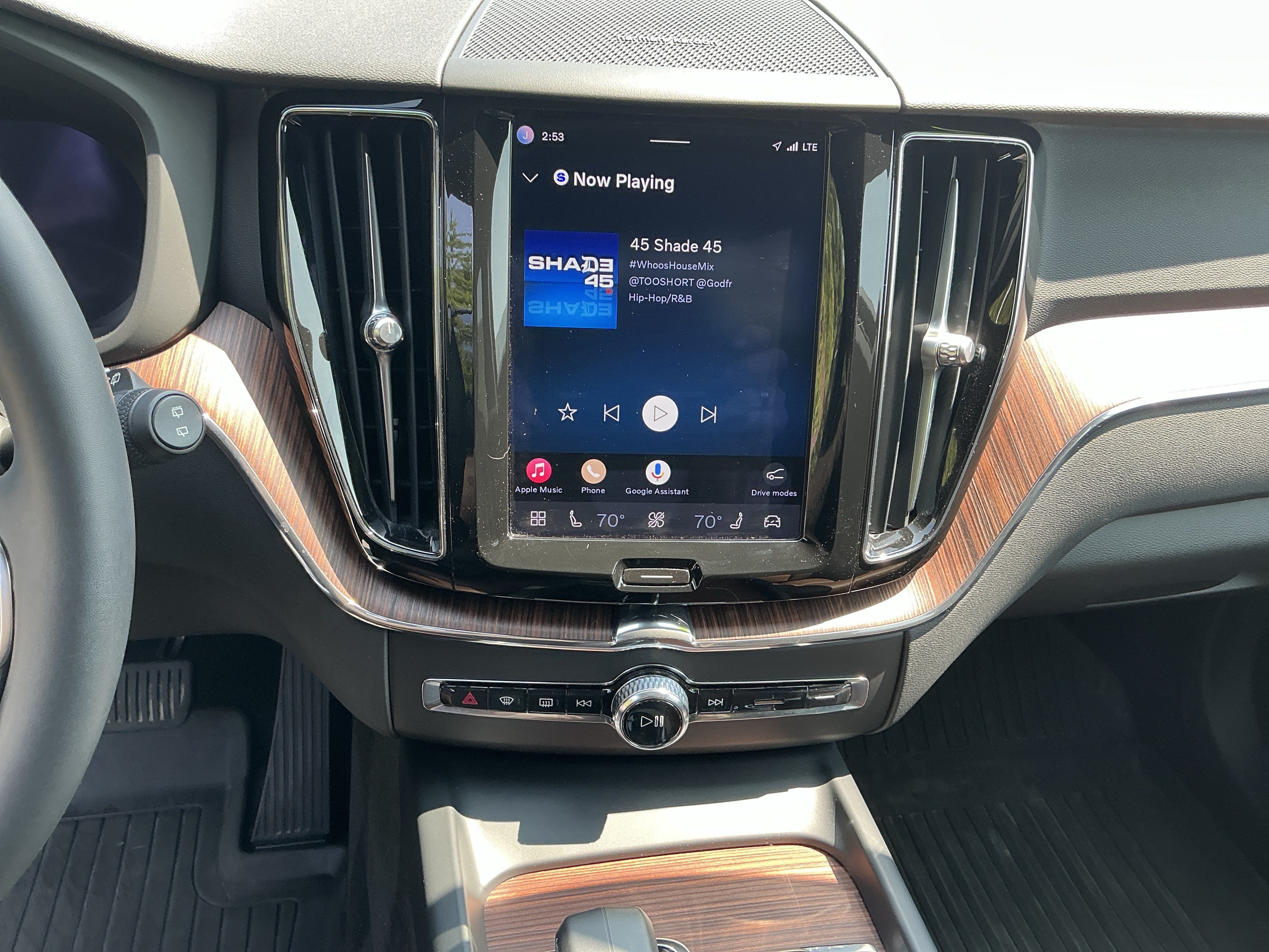 Used 2023 Denim Blue Metallic Volvo Plus Dark Theme image 13