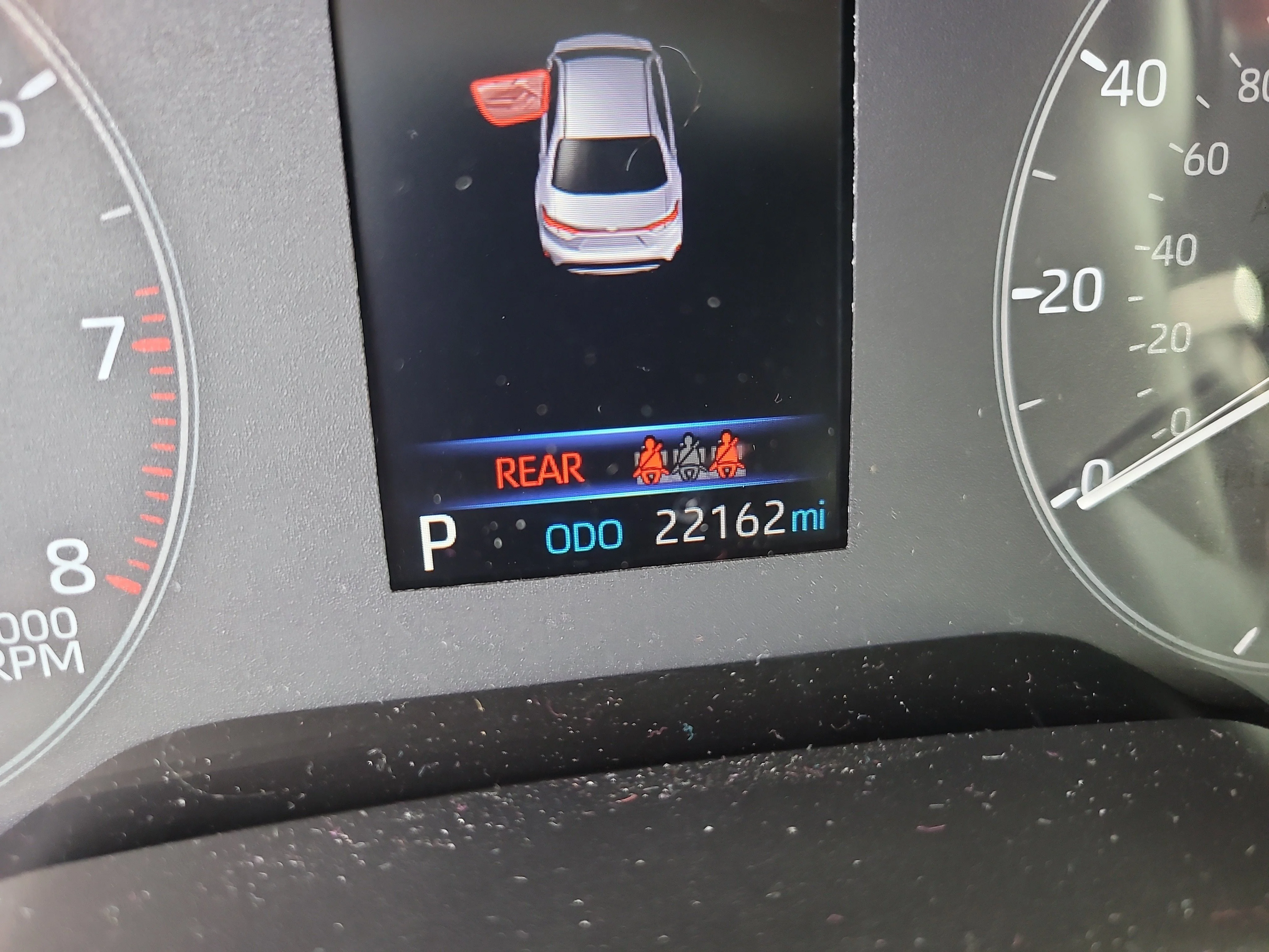 Used 2025 Ice Toyota LE image 29