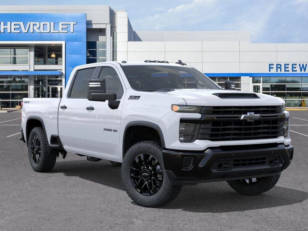 New 2026 Summit White Chevrolet Custom image 7