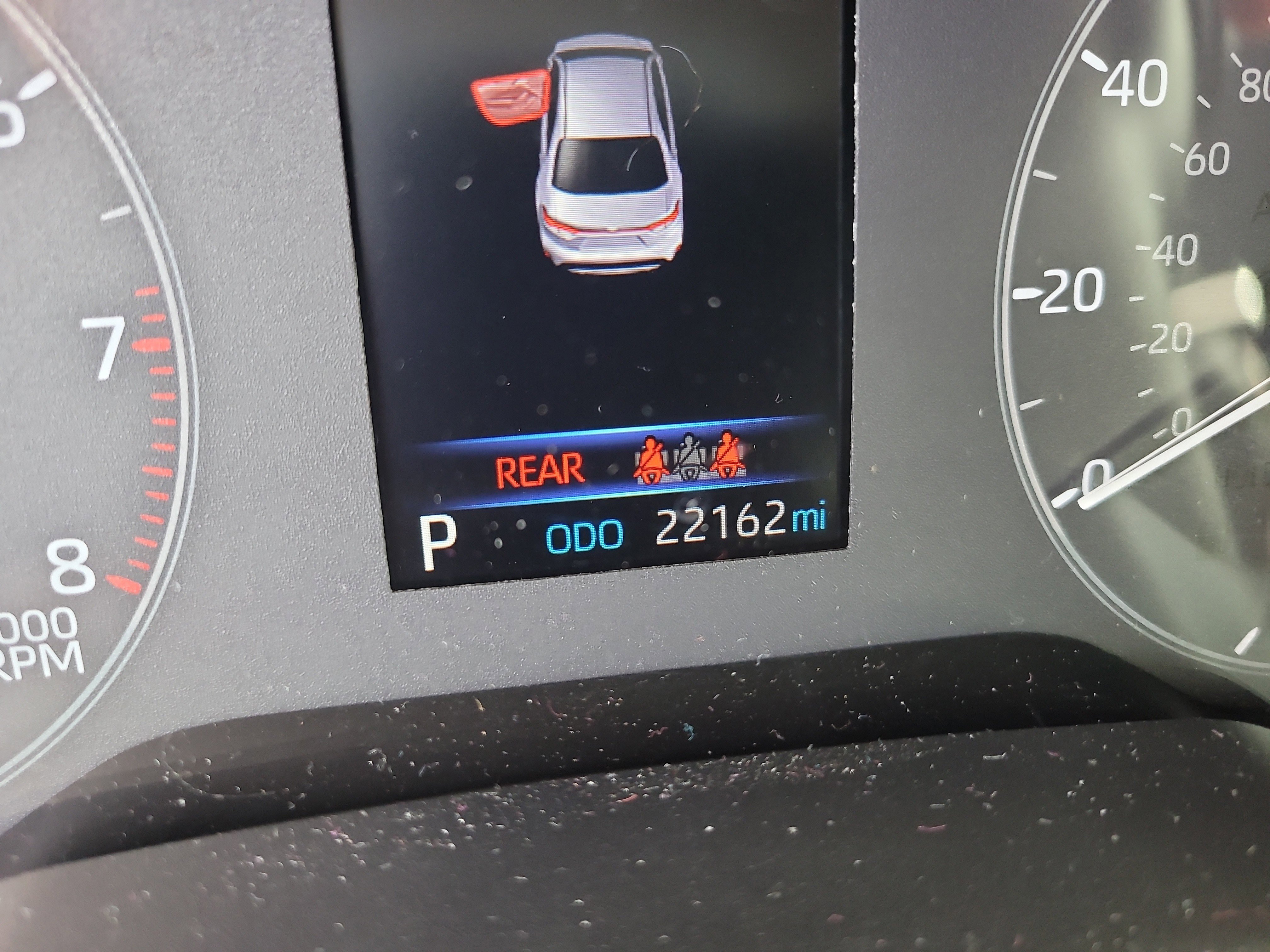 Used 2025 Ice Toyota LE image 29