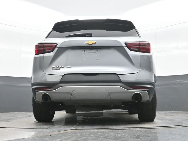 Used 2024 Gray Chevrolet LT image 18