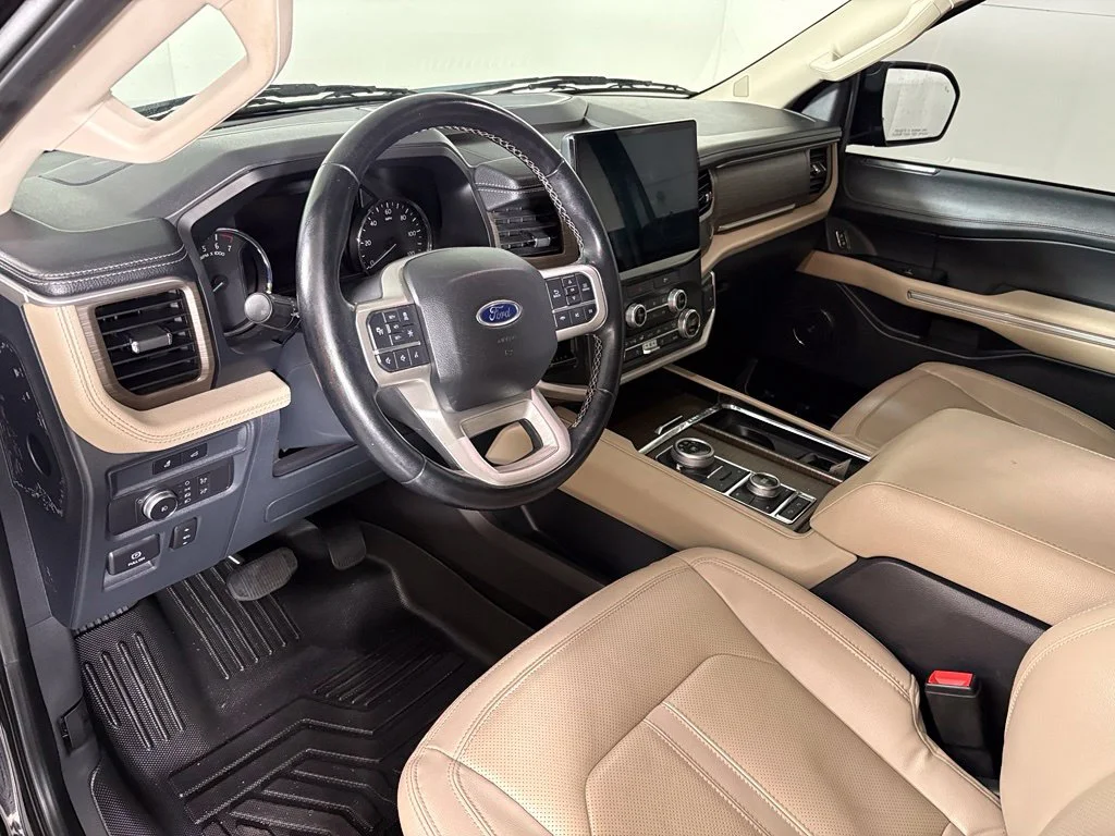 Used 2022 Black Ford Limited image 20