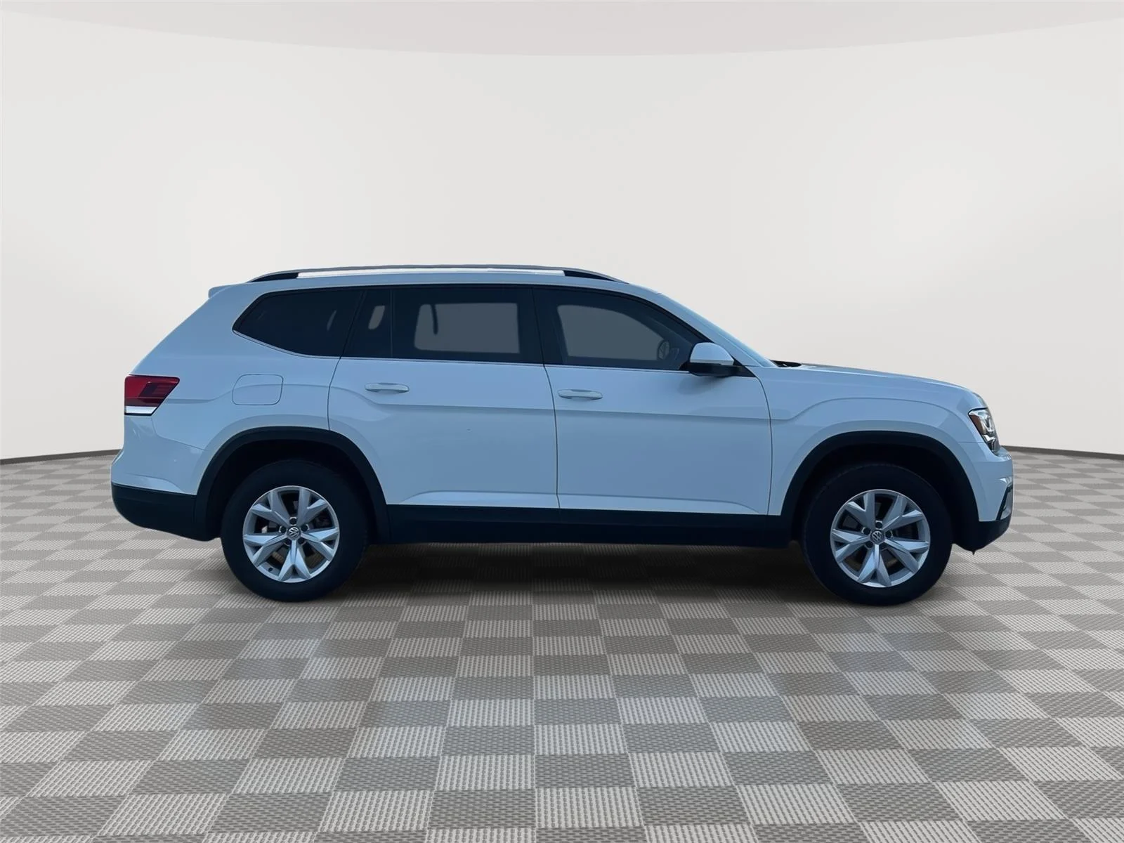 Used 2019 WHITE Volkswagen 3.6L V6 SE w/Technology image 16