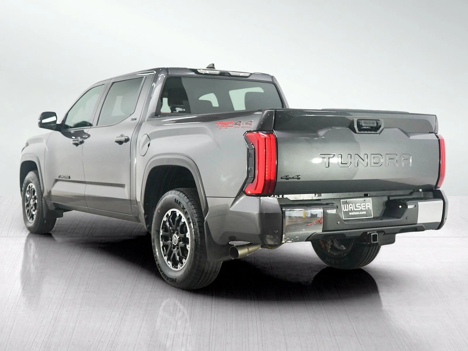 Used 2022 Gunmetal Toyota SR5 image 3