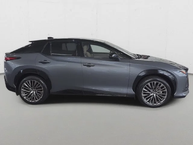Certified Used 2023 BK/CLOUDBURST GRAY Lexus 450e Luxury image 4