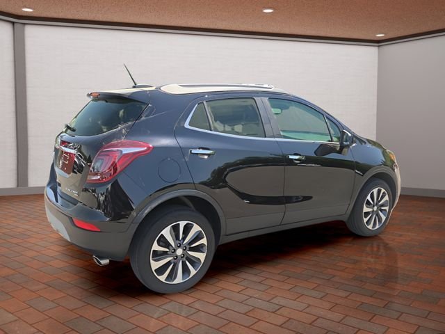 Used 2022 Ebony Twilight Metallic Buick Preferred image 3