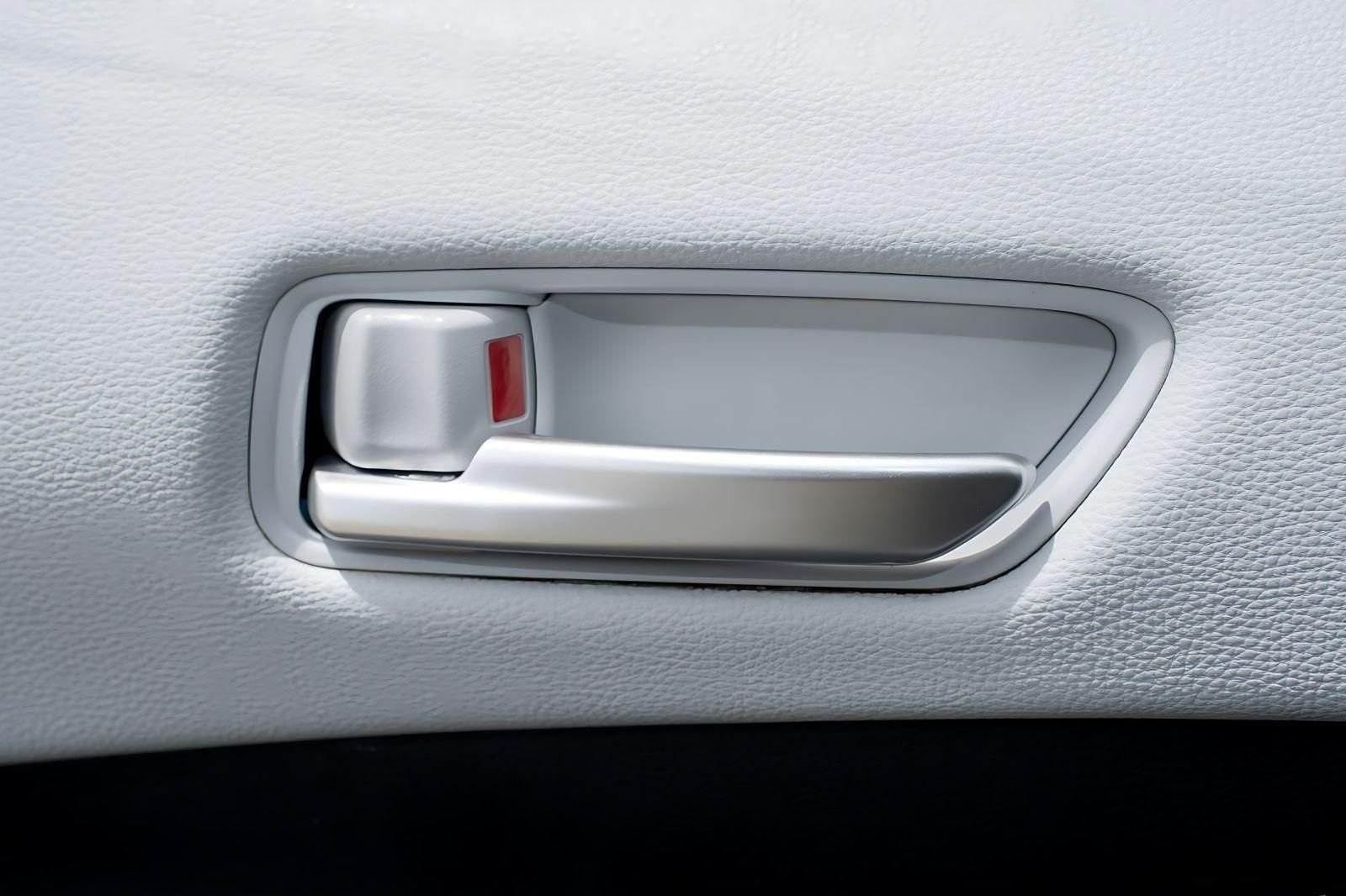 Used 2024 White Toyota SE image 28