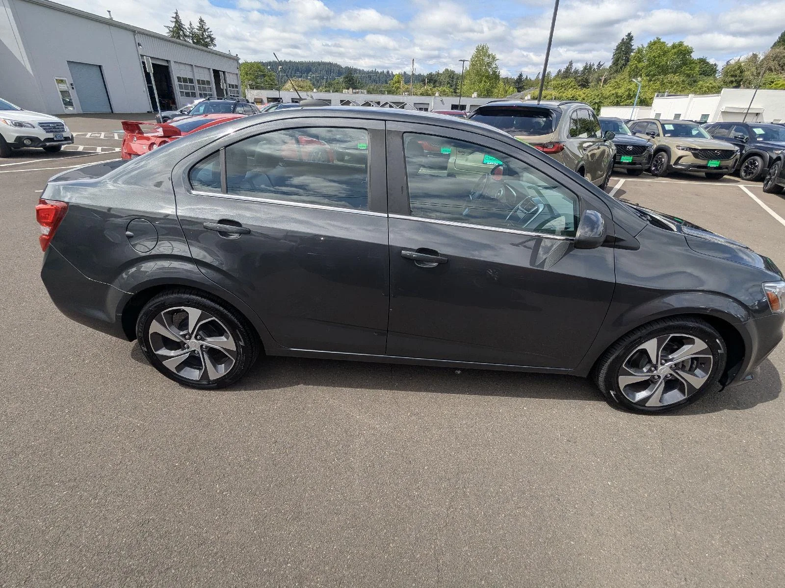 2020 Chevrolet Sonic Premier - Photo 7