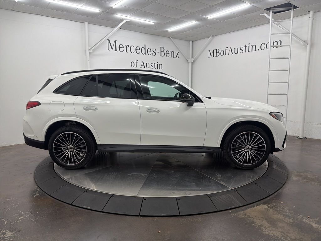 Used 2026 White Mercedes-Benz GLC 300 image 8