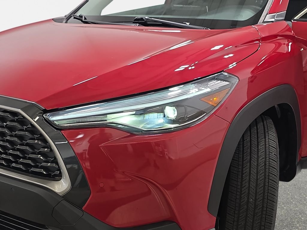 Used 2023 Barcelona Red Metallic Toyota XLE image 31