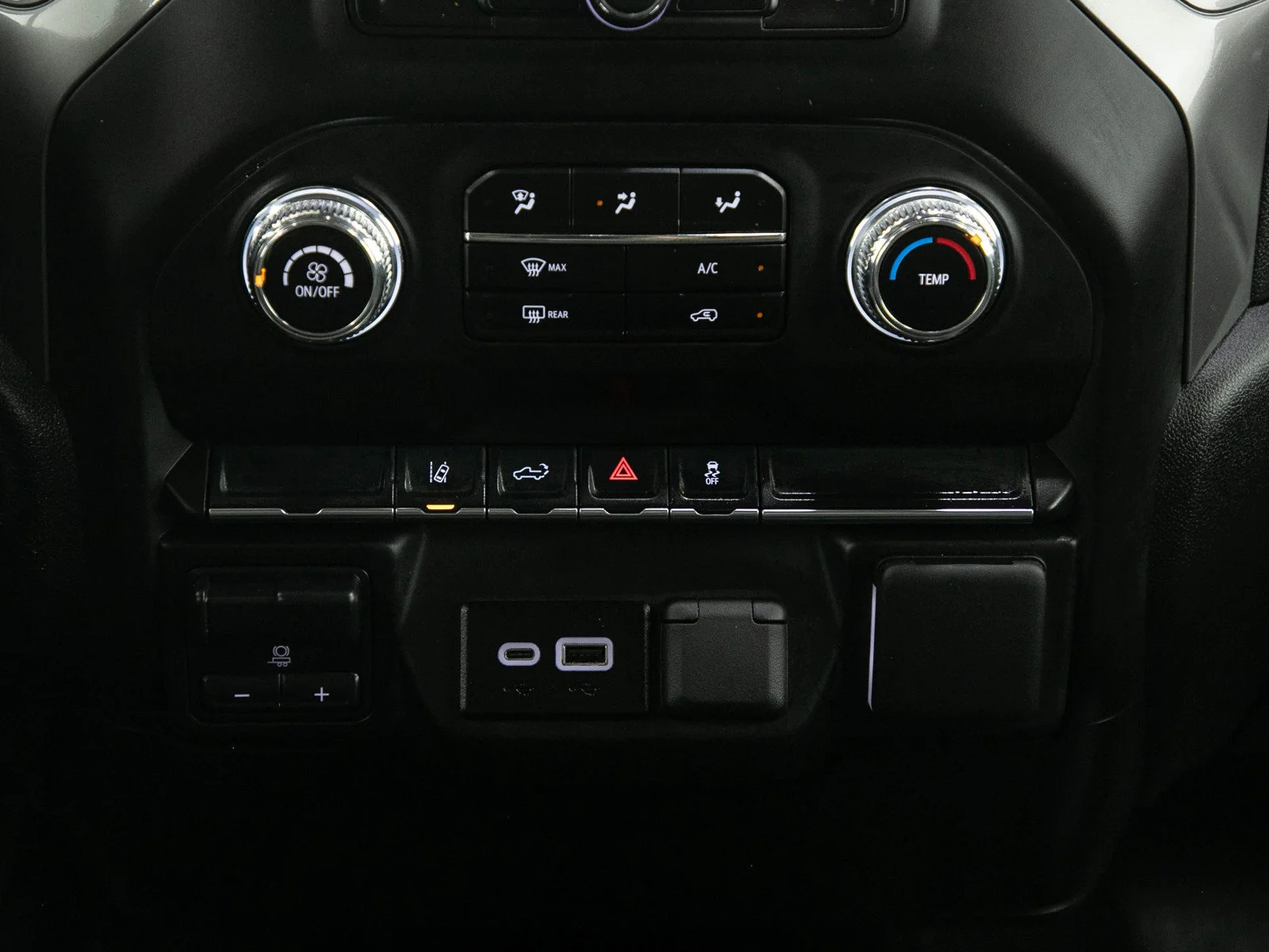 Used 2025 Summit White GMC Pro image 19