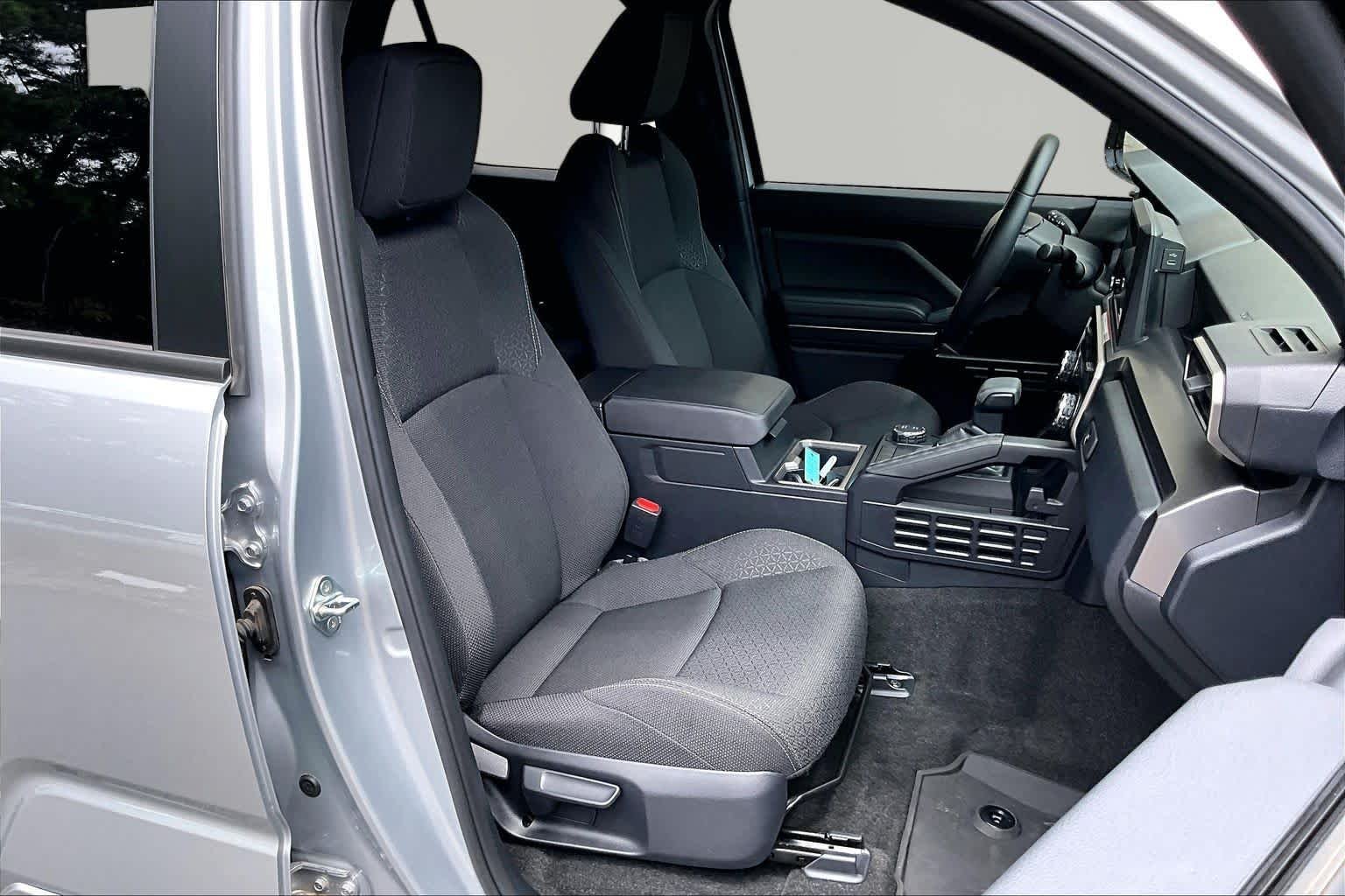 Used 2026 Cutting Edge Toyota SR5 image 9