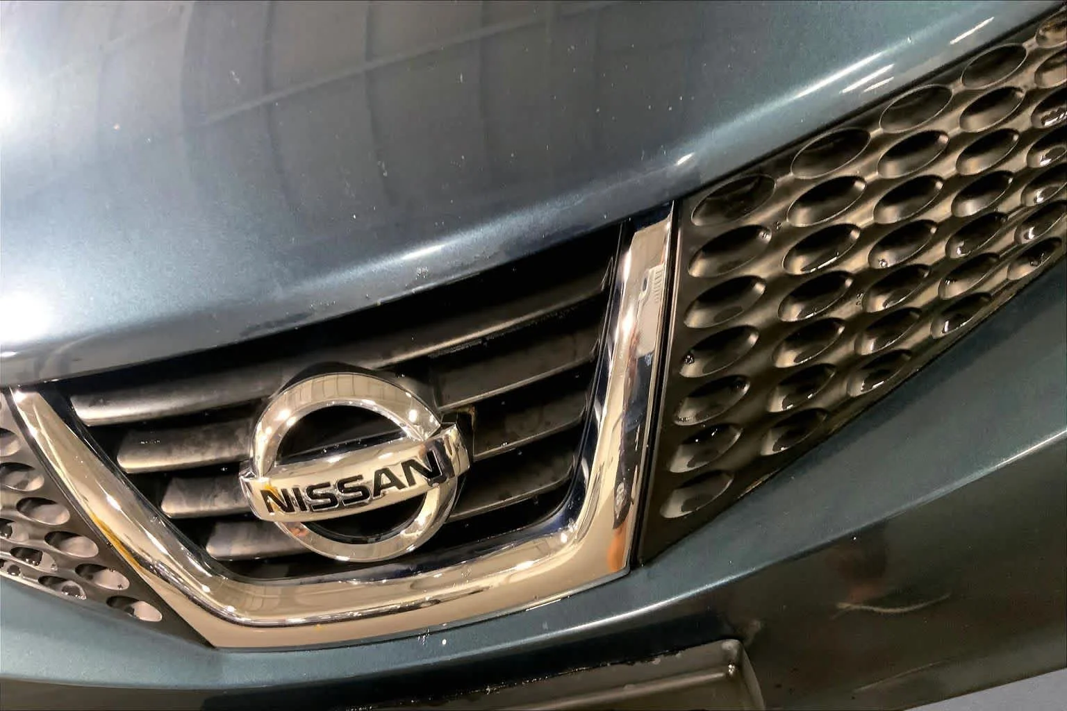 Used 2011 Graphite Blue Nissan SV image 28