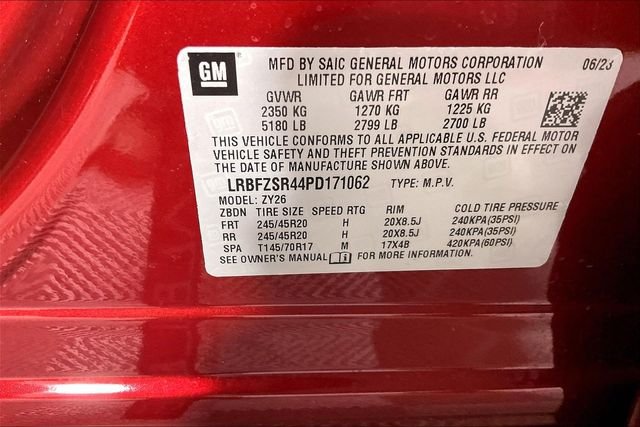 Used 2023 Red Buick Avenir image 17
