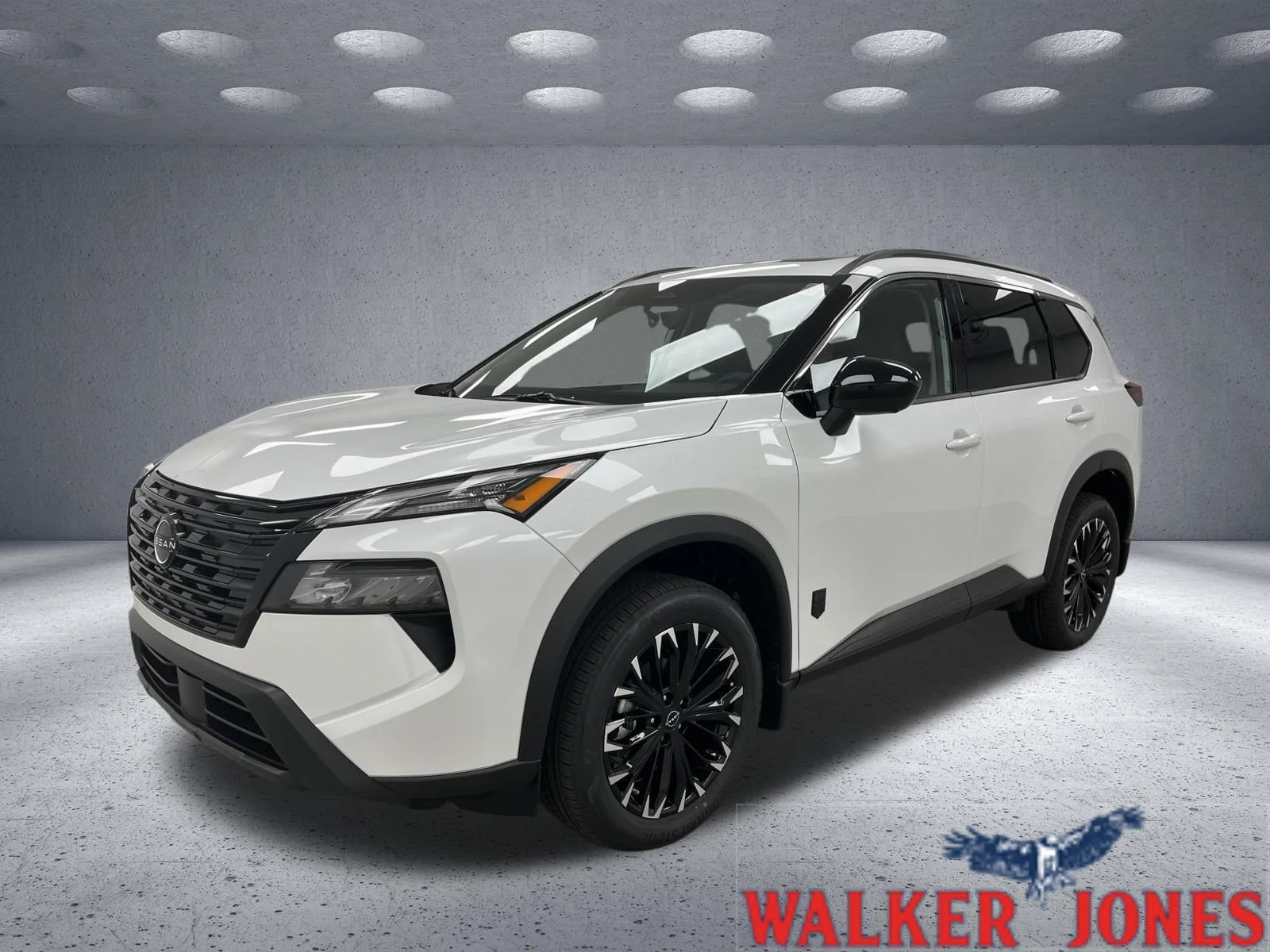 New 2026 Everest White Pearl TriCoat Nissan Dark Armor™ image 1