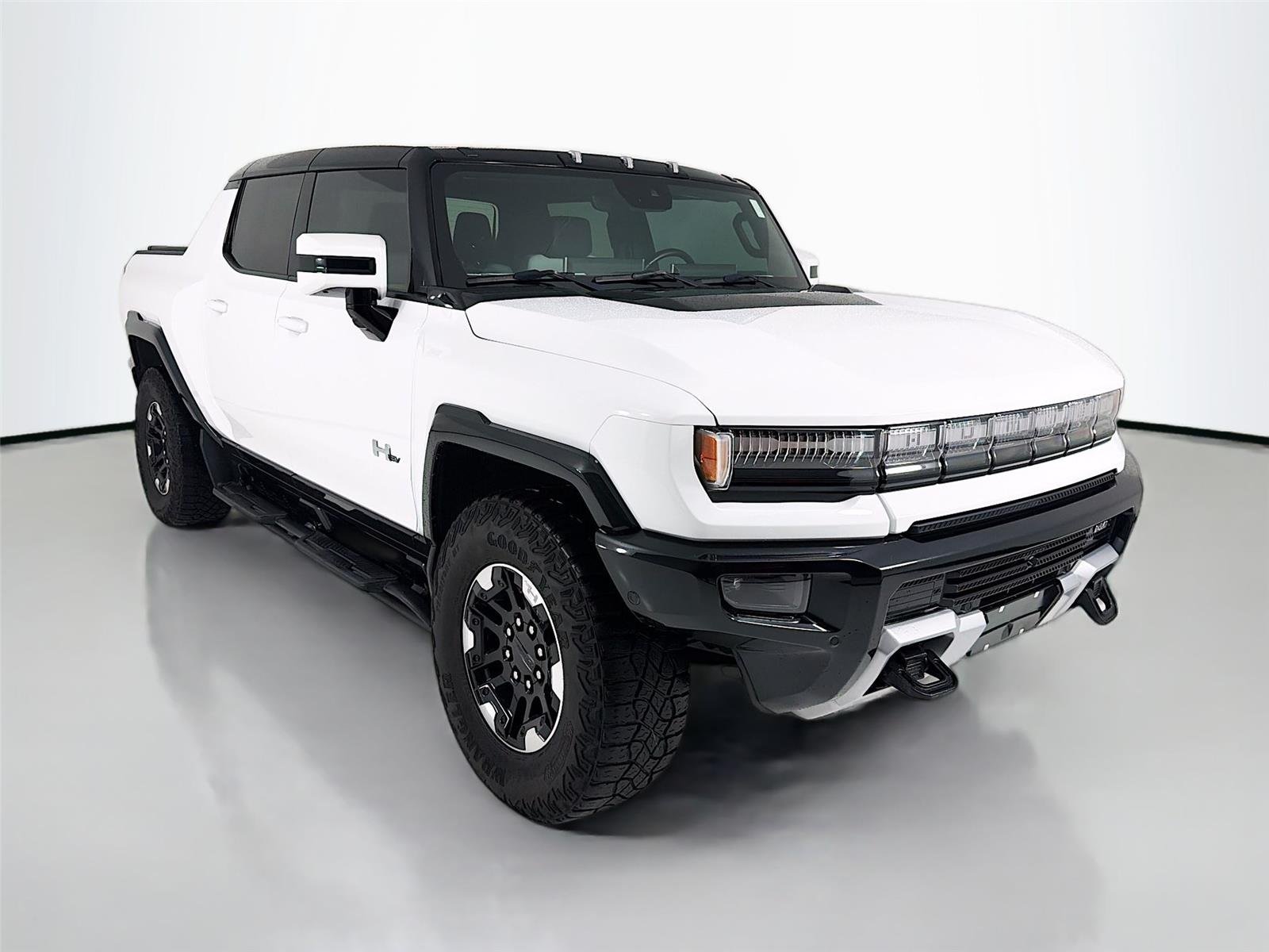 Used 2023 Interstellar White GMC 3X image 27