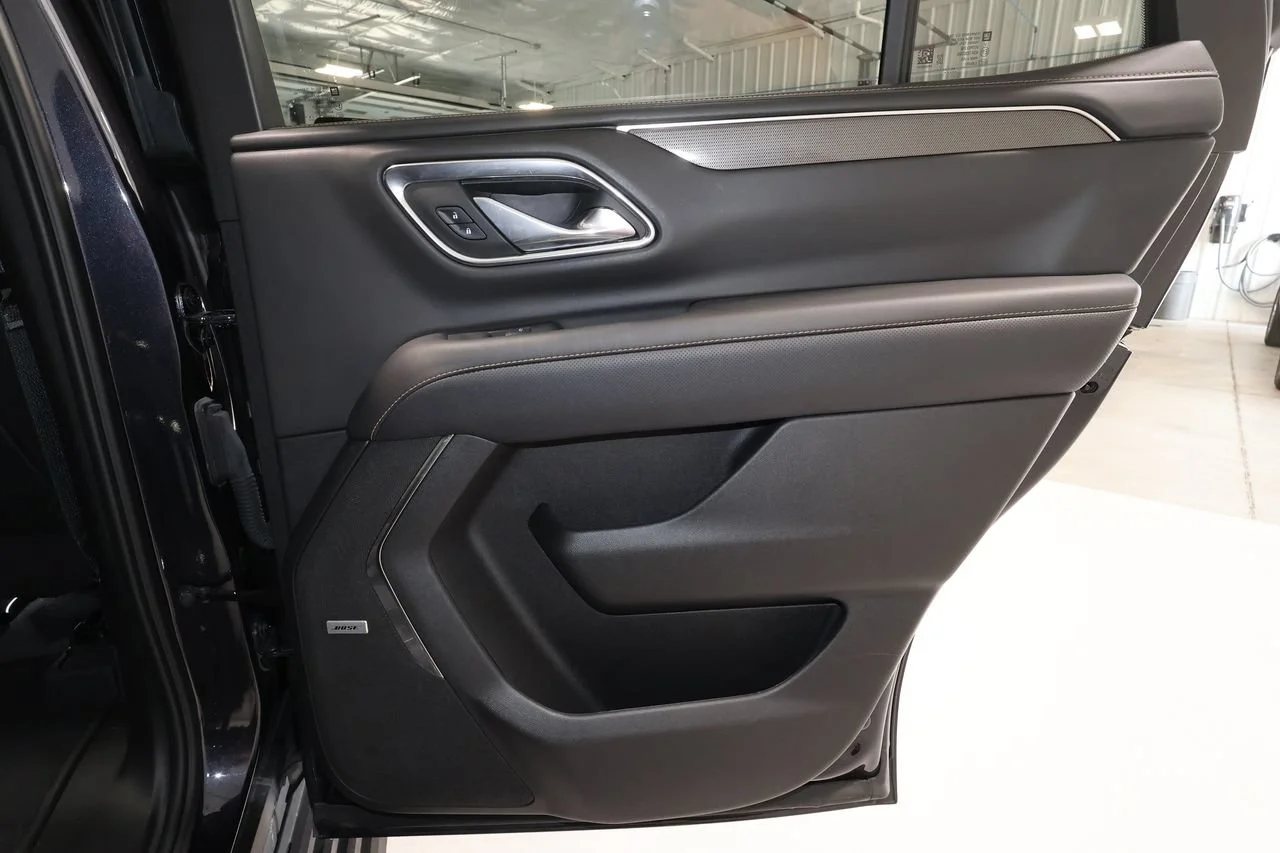 Used 2024 Titanium Rush Metallic GMC AT4 image 20