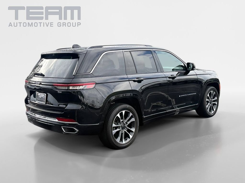 Certified Used 2023 Black Jeep Overland image 7