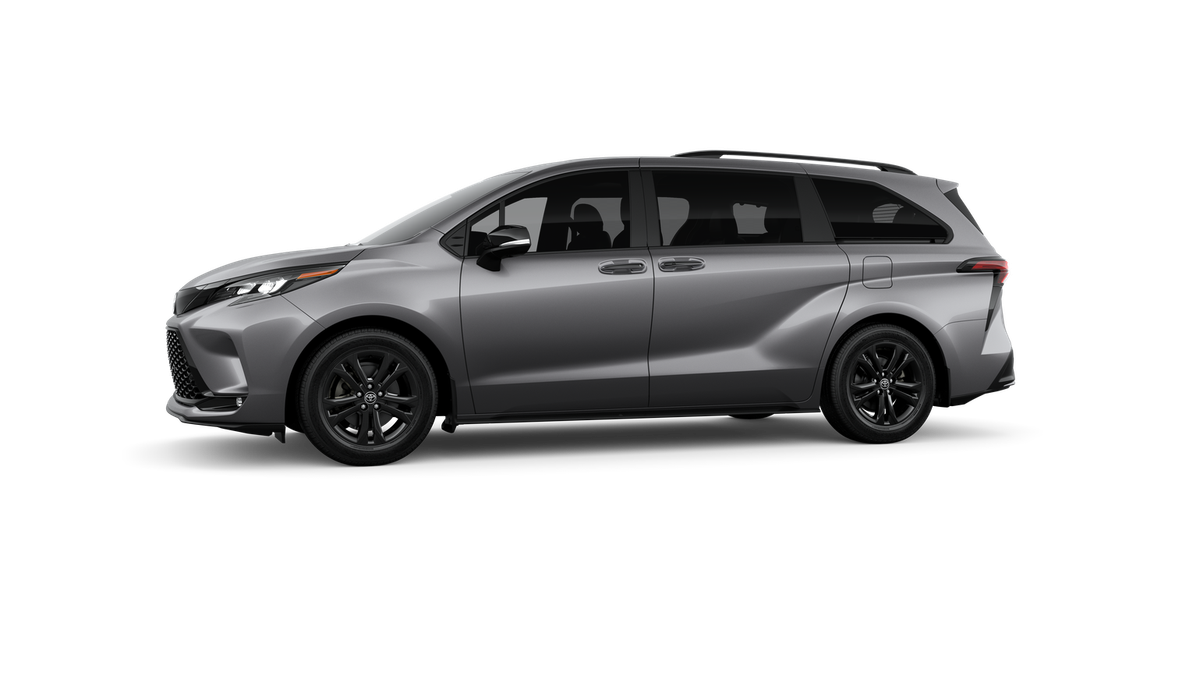New 2026 Heavy Metal Toyota XSE image 3