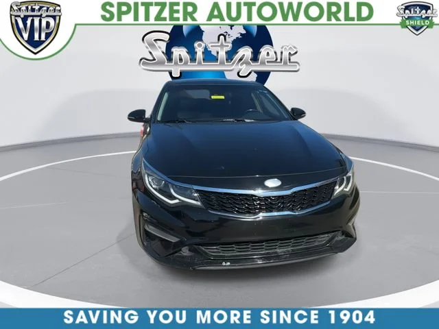 Used 2019 Black Kia S image 4