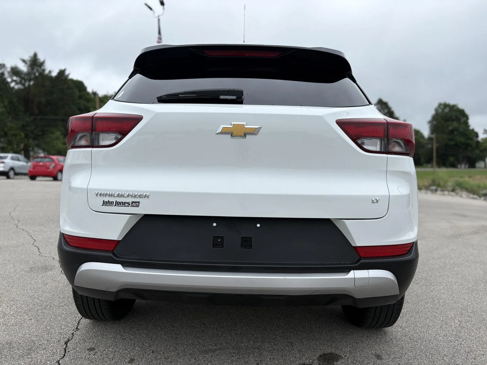 Used 2025 Summit White Chevrolet LT image 20