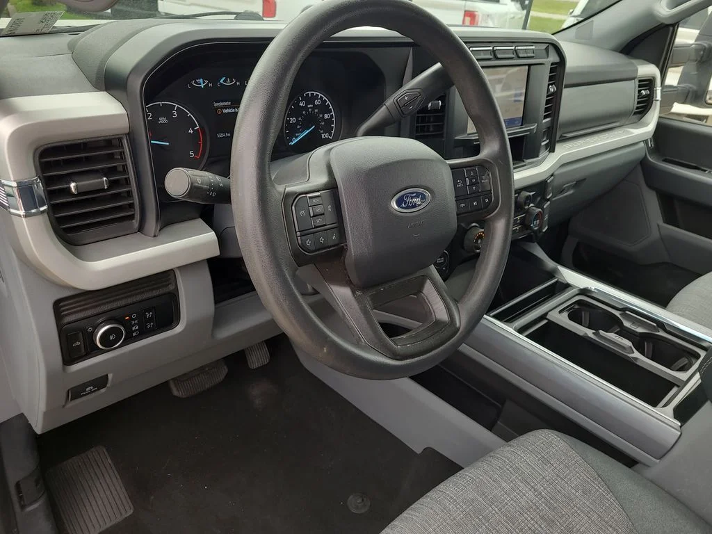 Used 2024 White Ford XLT image 22