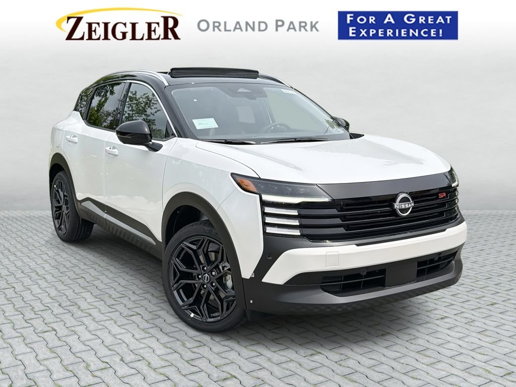 2026 Nissan Kicks 2.0 SR AWD's photo