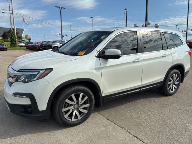 Used 2019 White Diamond Pearl Honda EX-L image 3