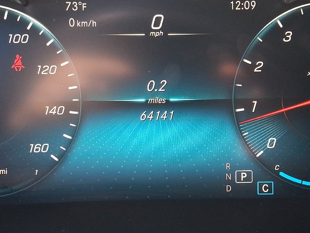 Certified Used 2022  Mercedes-Benz GLC 300 image 21