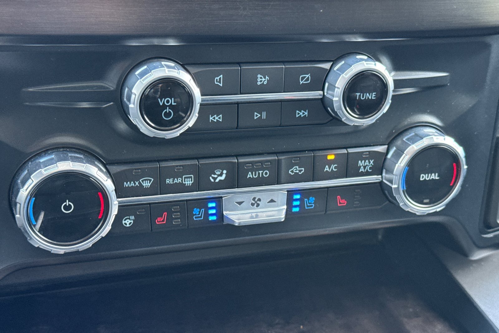 Certified Used 2023 Antimatter Blue Metallic Ford LARIAT image 20