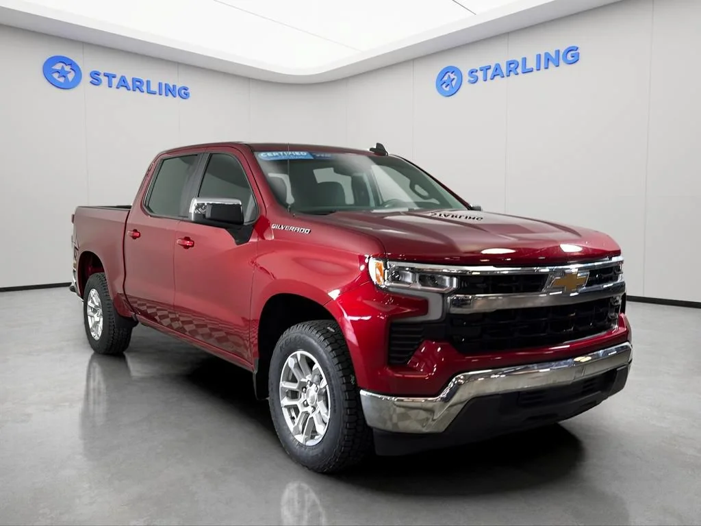 Used 2022 Cherry Red Tintcoat Chevrolet LT image 14
