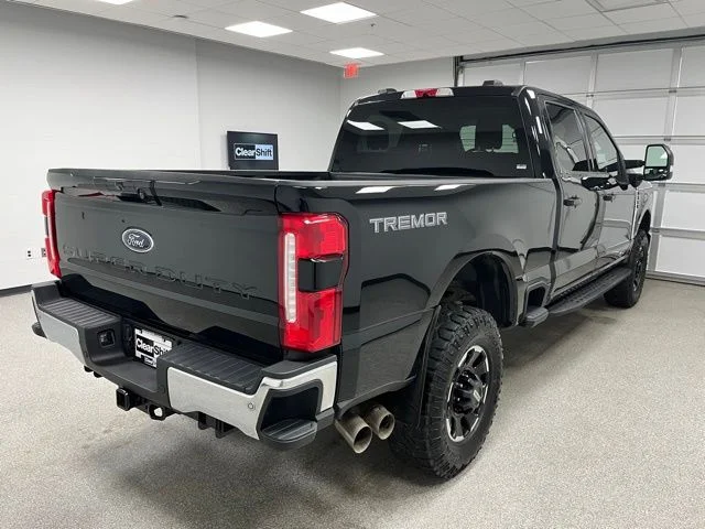 Used 2025 Black Ford Lariat image 10