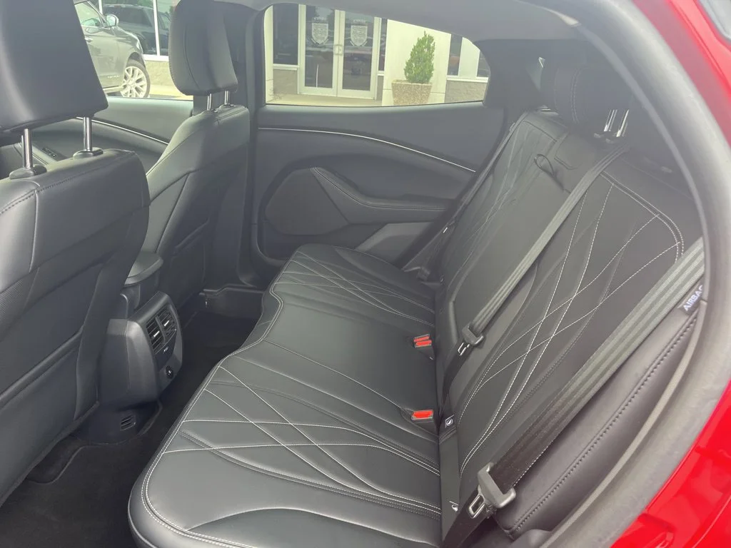 Used 2024 Rapid Red Metallic Tinted Clearcoat Ford Select image 14